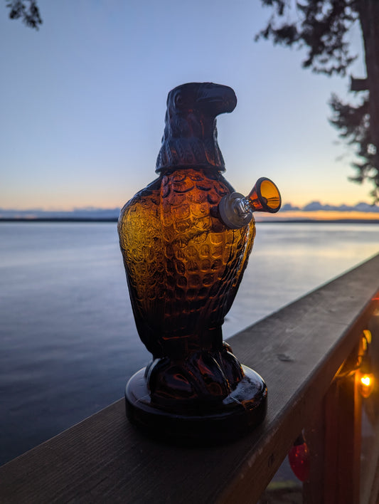 Eagle bottle